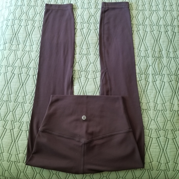 💜 LULULEMON Black Currant Align Pant 25" Sz 2 💜 - Picture 2 of 4